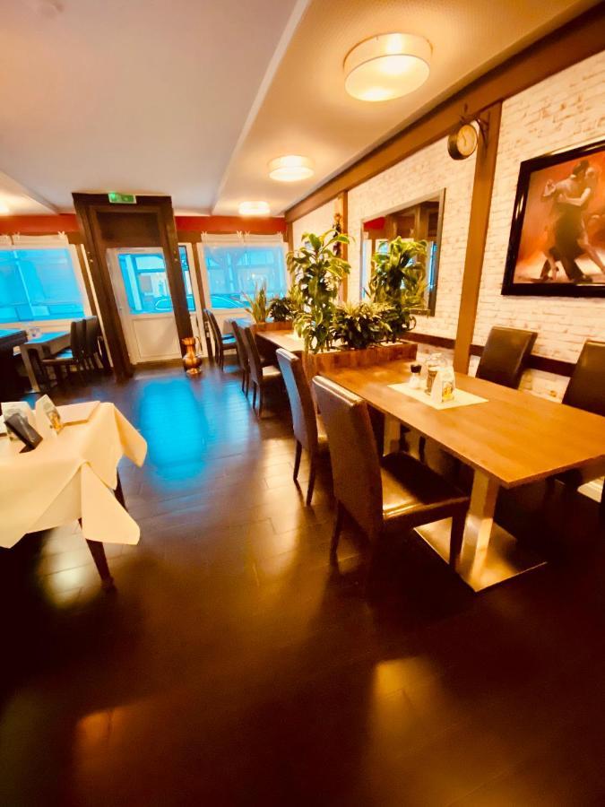 Hotel Diele Детмольд Экстерьер фото
