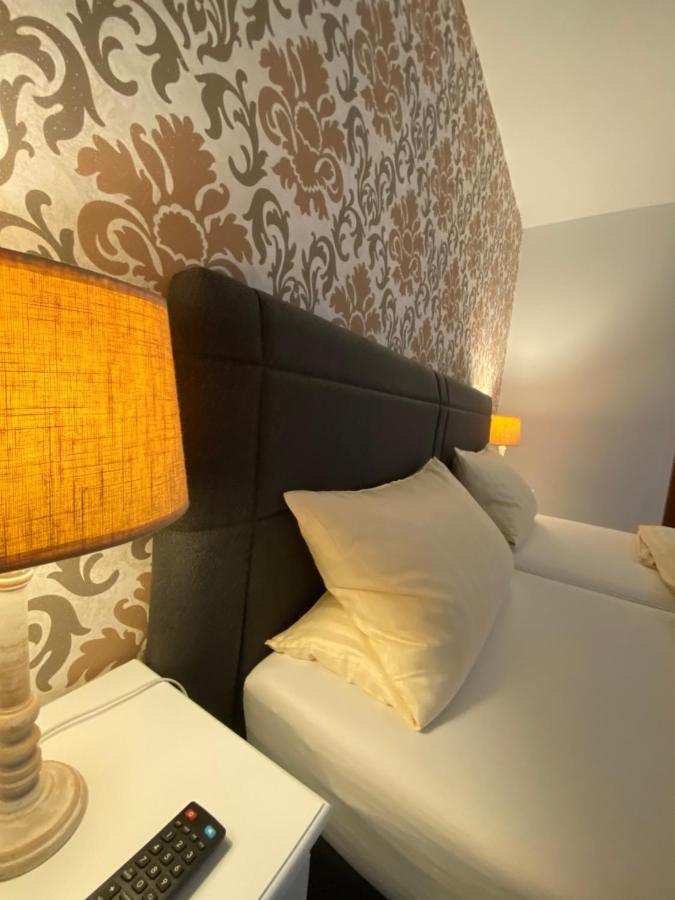 Hotel Diele Детмольд Экстерьер фото