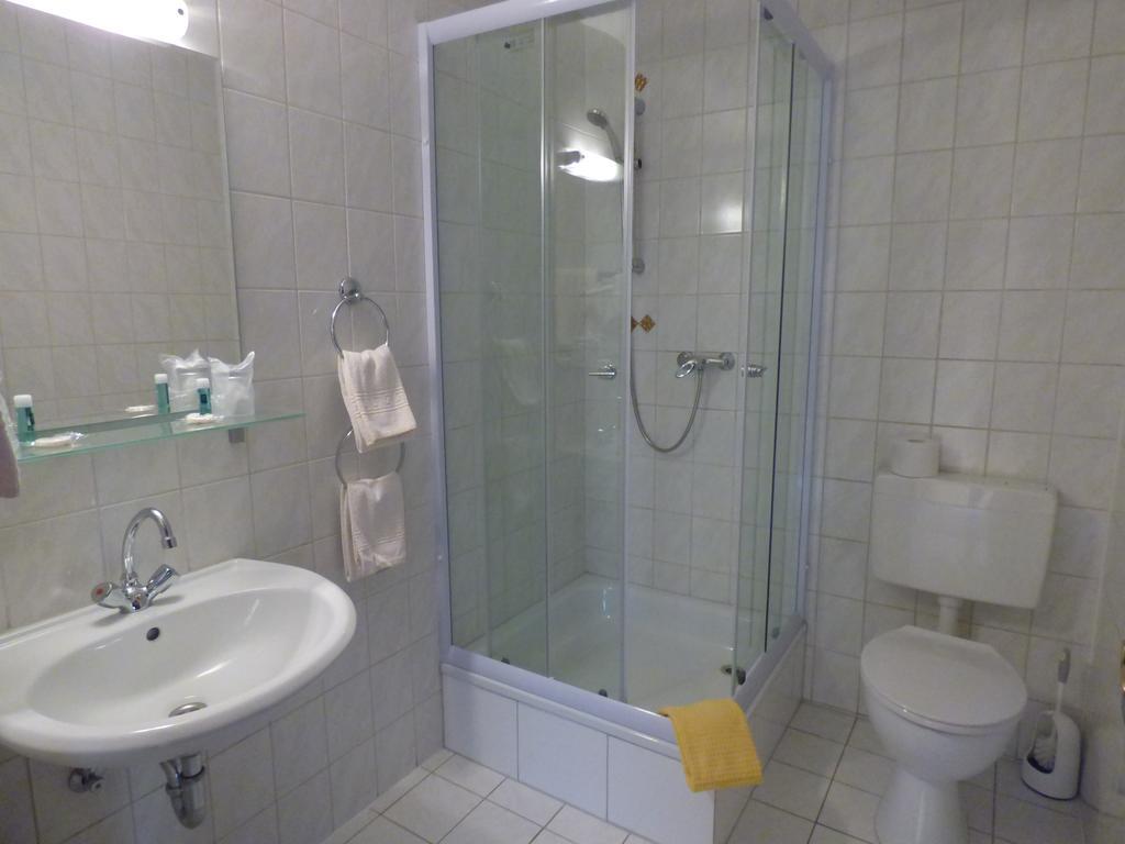 Hotel Diele Детмольд Экстерьер фото