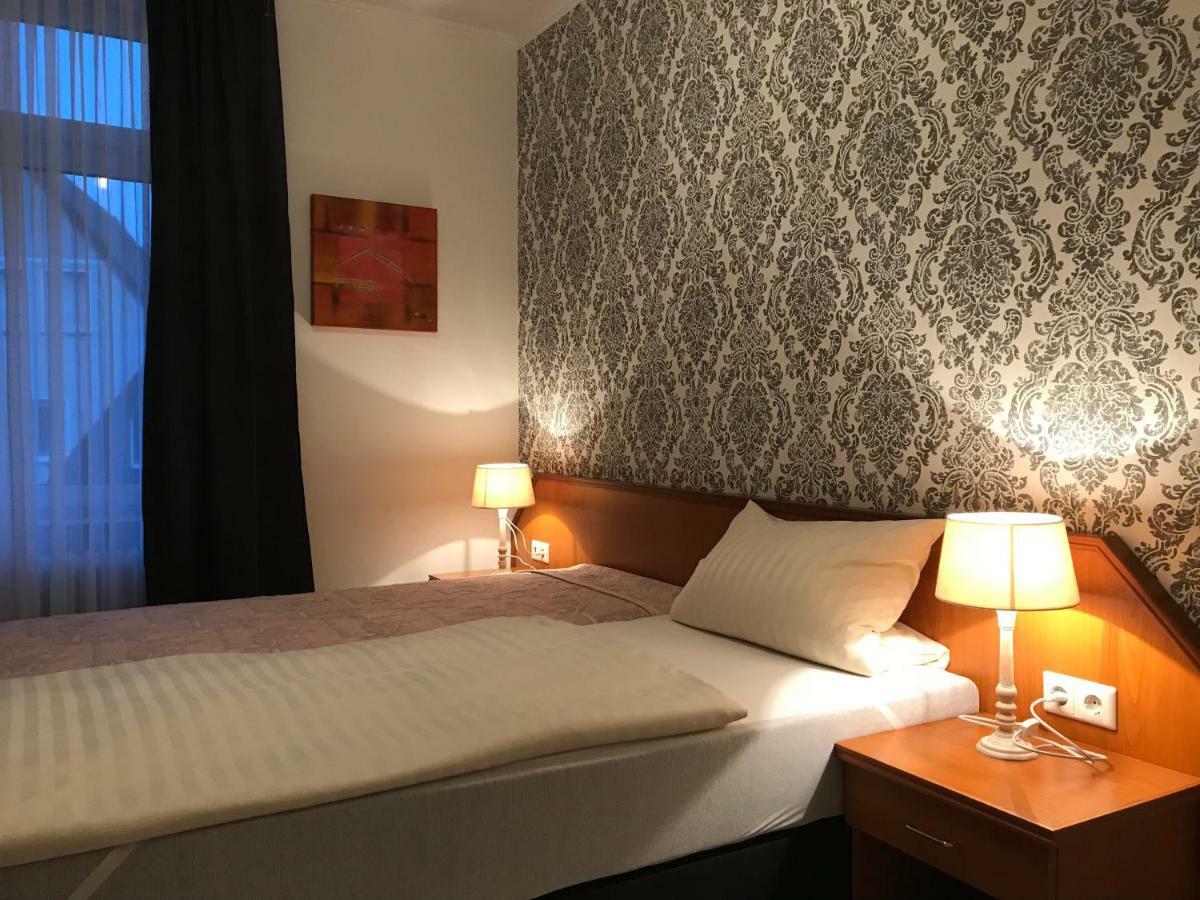 Hotel Diele Детмольд Экстерьер фото